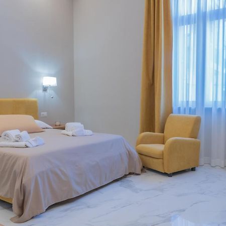 Le Suite クロトーネ エクステリア 写真