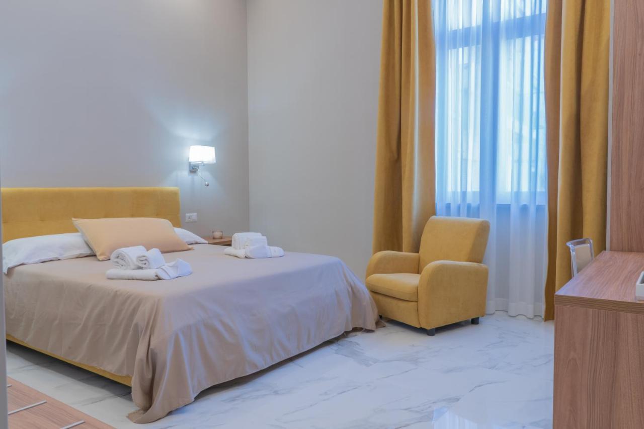 Le Suite クロトーネ エクステリア 写真